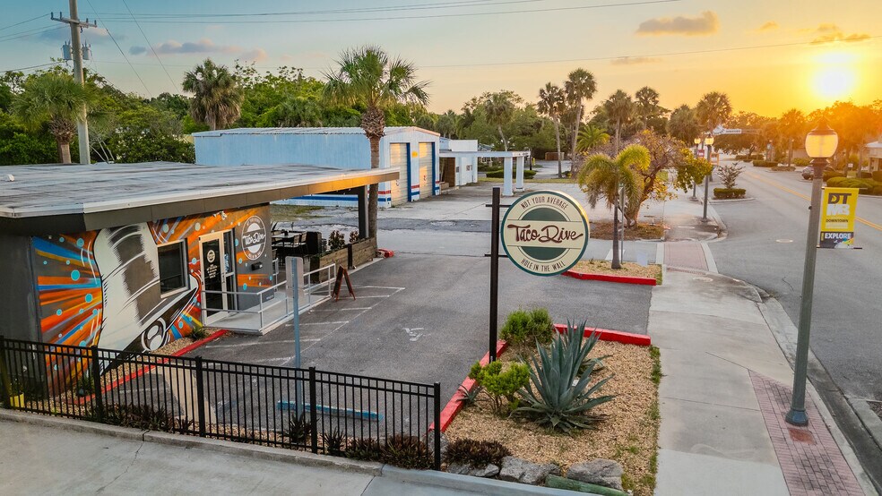 401 E New Haven Ave, Melbourne, FL à vendre - Photo du bâtiment - Image 2 de 6