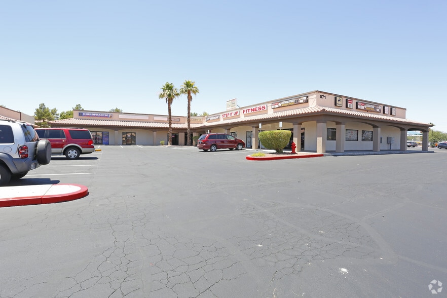 861 N Nellis Blvd, Las Vegas, NV for lease - Building Photo - Image 2 of 4