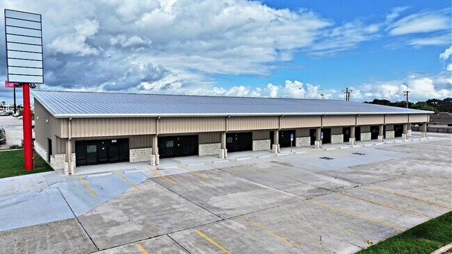 More details for 6940 S Padre Island Dr, Corpus Christi, TX - Retail for Lease