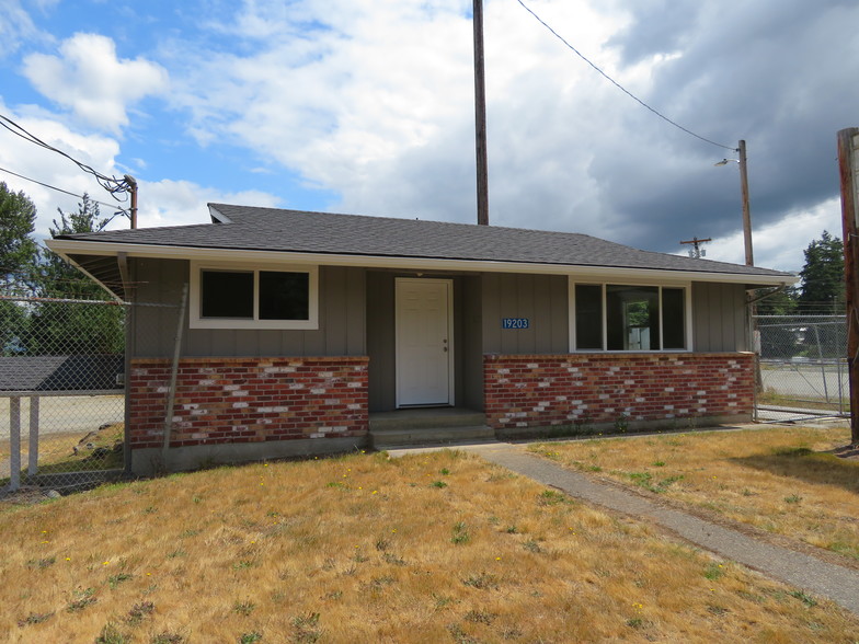 19203 Smokey Point Blvd, Arlington, WA à vendre - Photo du bâtiment - Image 1 de 1