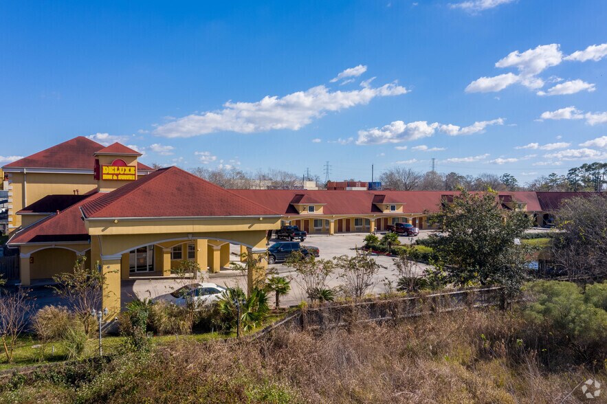 15830 E Freeway Service Rd, Channelview, TX à vendre - Photo principale - Image 2 de 10