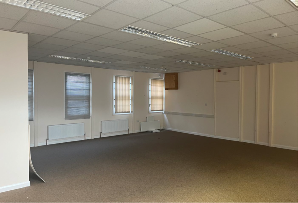 59A-59G Stramongate, Kendal for lease Interior Photo- Image 1 of 4