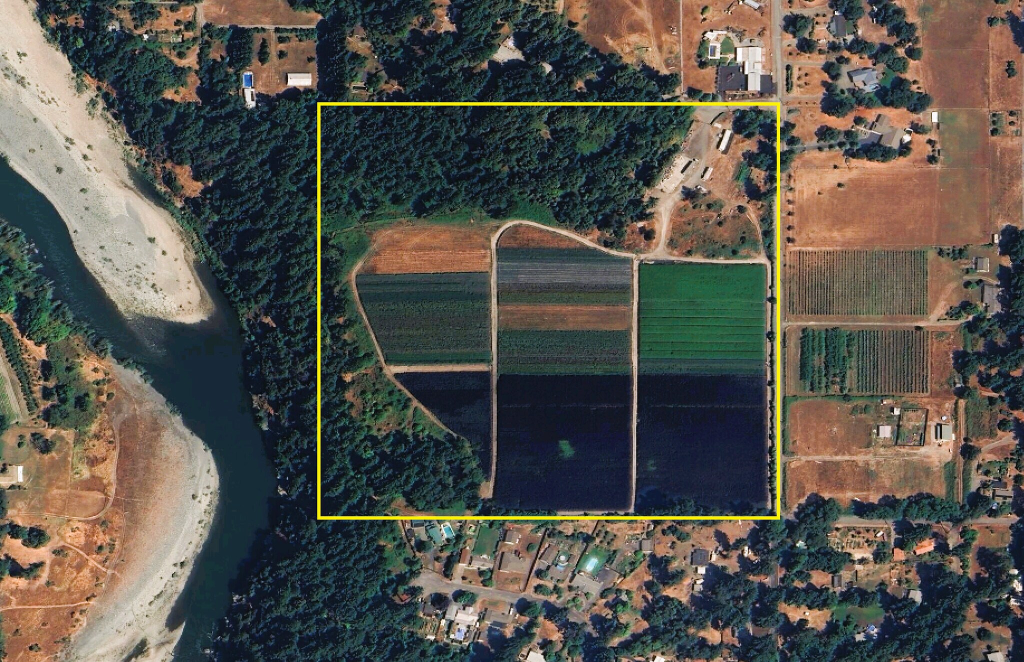 2172 Patterson rd, Willow Creek, CA à vendre Photo principale- Image 1 de 1