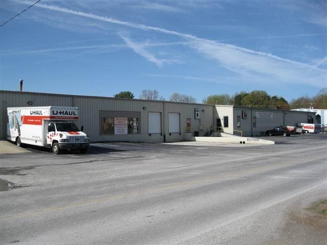 809 E 20th St, Cookeville, TN for sale - Primary Photo - Image 1 of 2