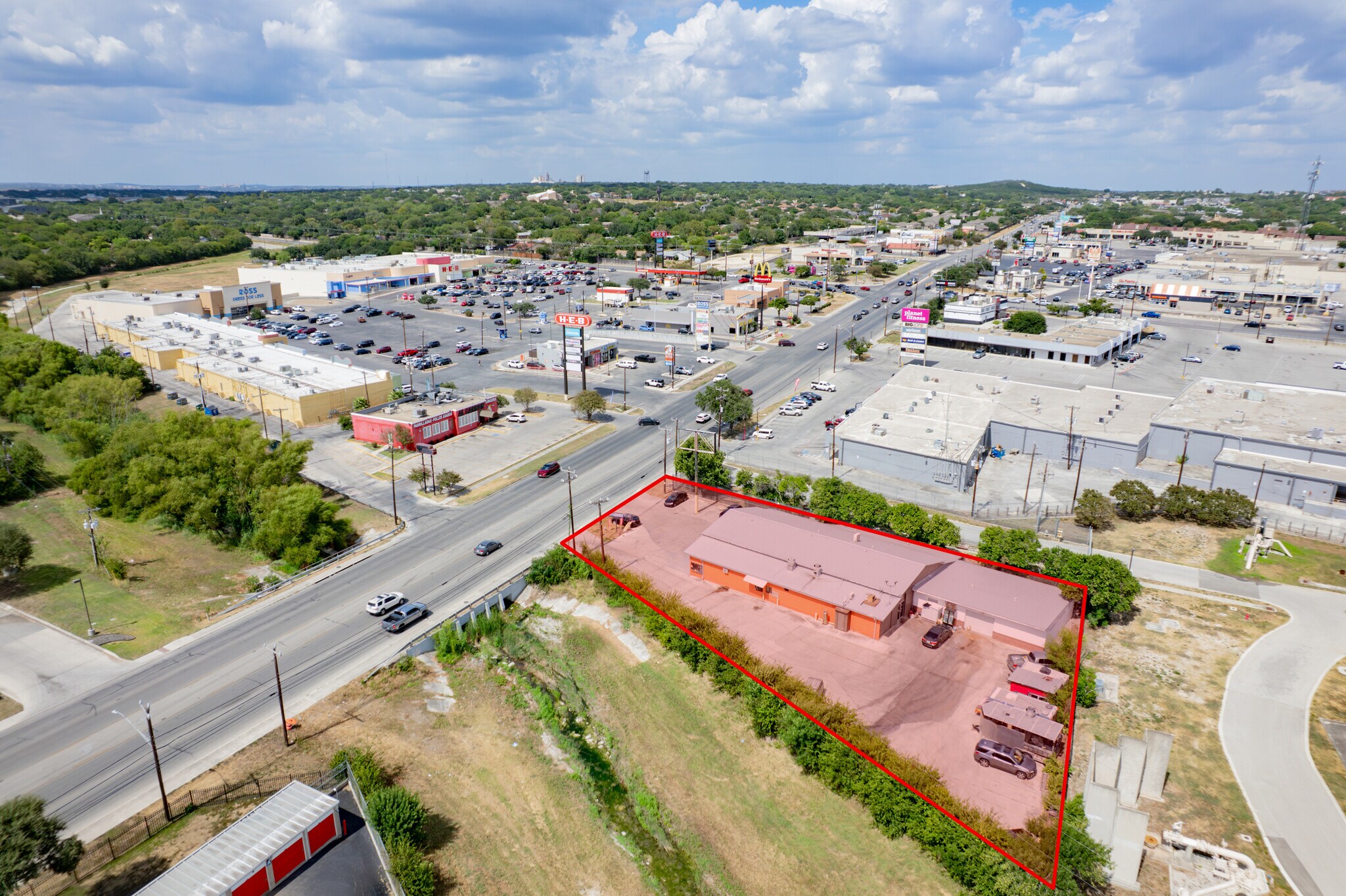 13860 Nacogdoches Rd, San Antonio, TX à vendre Photo du bâtiment- Image 1 de 15