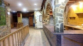 More details for Avenida Alfonso IX de León, 63, Salamanca - Retail for Lease