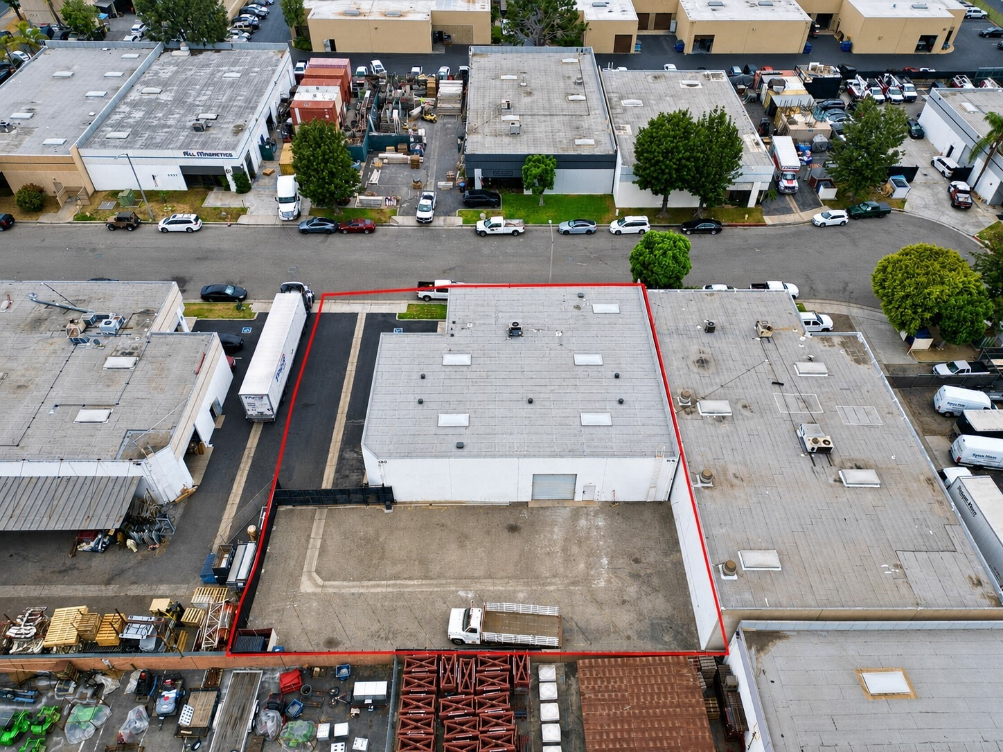 2850 E Via Martens, Anaheim, CA for lease Interior Photo- Image 1 of 20