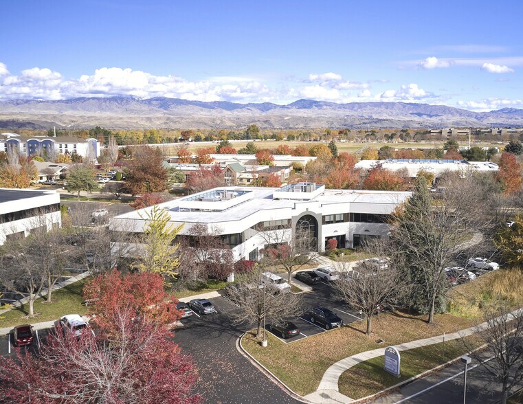 12426 W Explorer Dr, Boise, ID à louer - Photo du bâtiment - Image 2 de 6