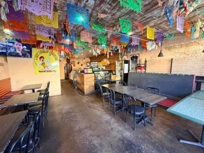 1253 Vine St, Los Angeles, CA à louer Photo intérieure- Image 2 de 15