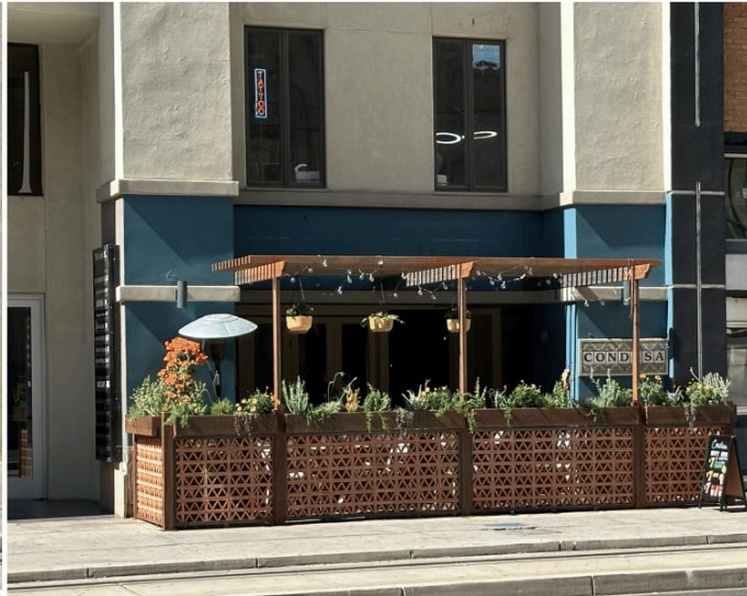 130 N Central Ave, Phoenix, AZ à louer - Photo du bâtiment - Image 3 de 3