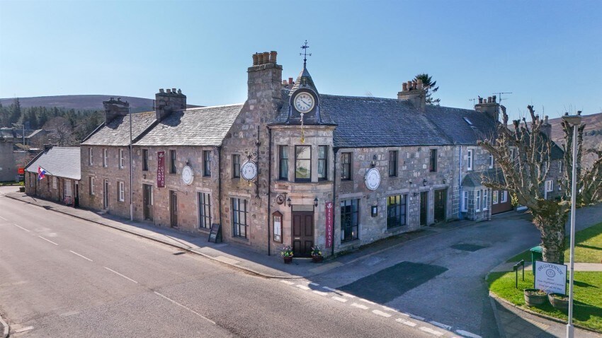 Main St, Ballindalloch à vendre - Photo du bâtiment - Image 1 de 36
