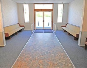291 Church St, Waynesville, OH for lease Interior Photo- Image 2 of 10