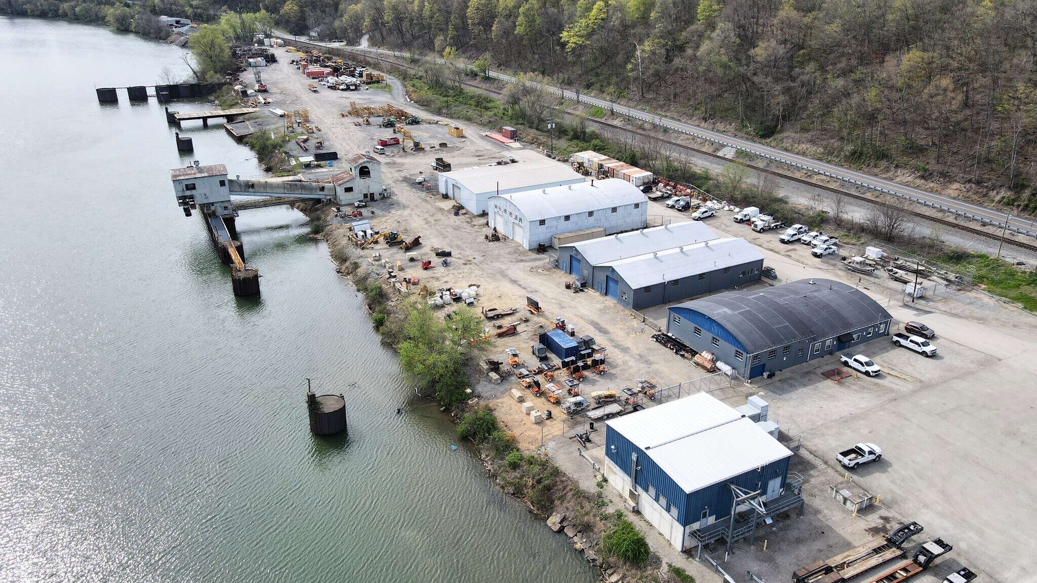 810 Low Hill Rd, Brownsville, PA à vendre Photo du bâtiment- Image 1 de 20