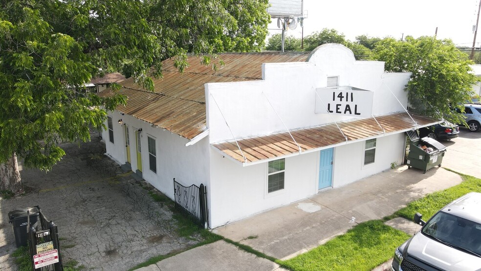 1407 Leal St, San Antonio, TX for sale - Building Photo - Image 1 of 1