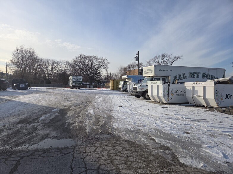 2740 Manheim Rd, Melrose Park, IL à louer - Photo du bâtiment - Image 2 de 3