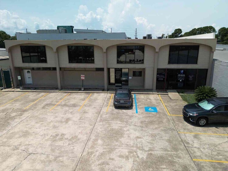 3414 Hessmer Ave, Metairie, LA for lease - Building Photo - Image 2 of 7