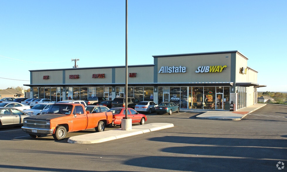 9638 Potranco Rd, San Antonio, TX for lease - Building Photo - Image 2 of 2