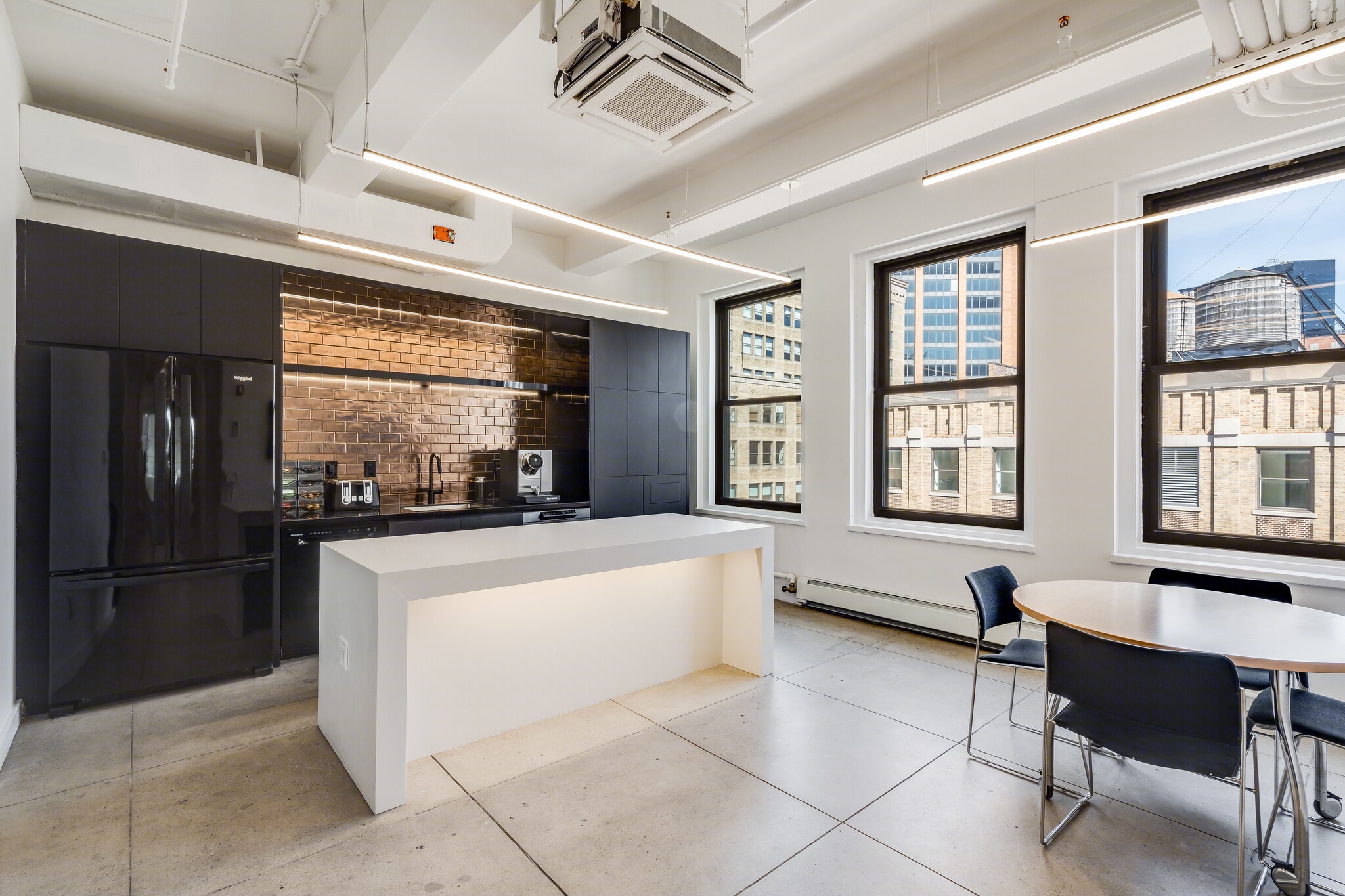 192 Lexington Ave, New York, NY for lease Interior Photo- Image 1 of 3