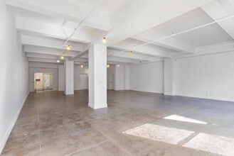 525 Seventh Ave, New York, NY for lease Interior Photo- Image 1 of 5