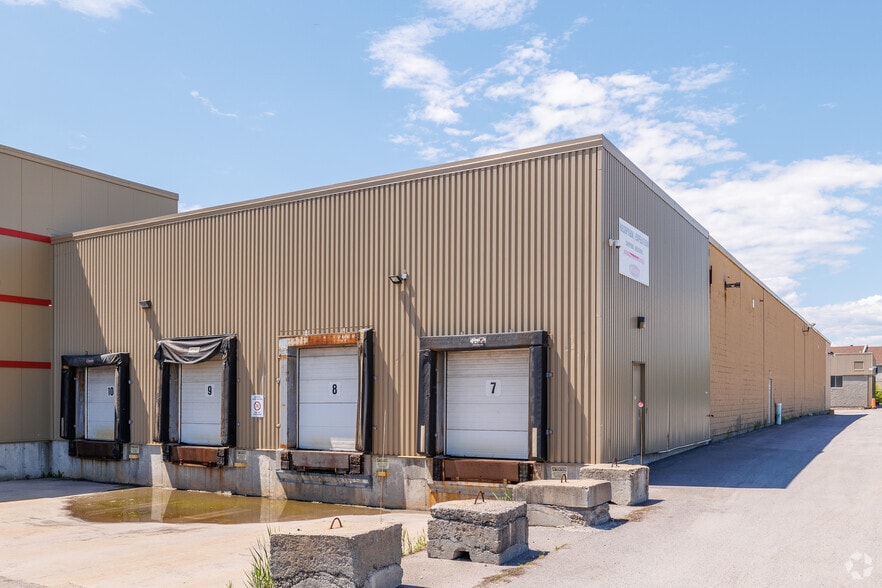 20 Rue Sicard, Sainte-therese, QC à louer - Photo du bâtiment - Image 3 de 4