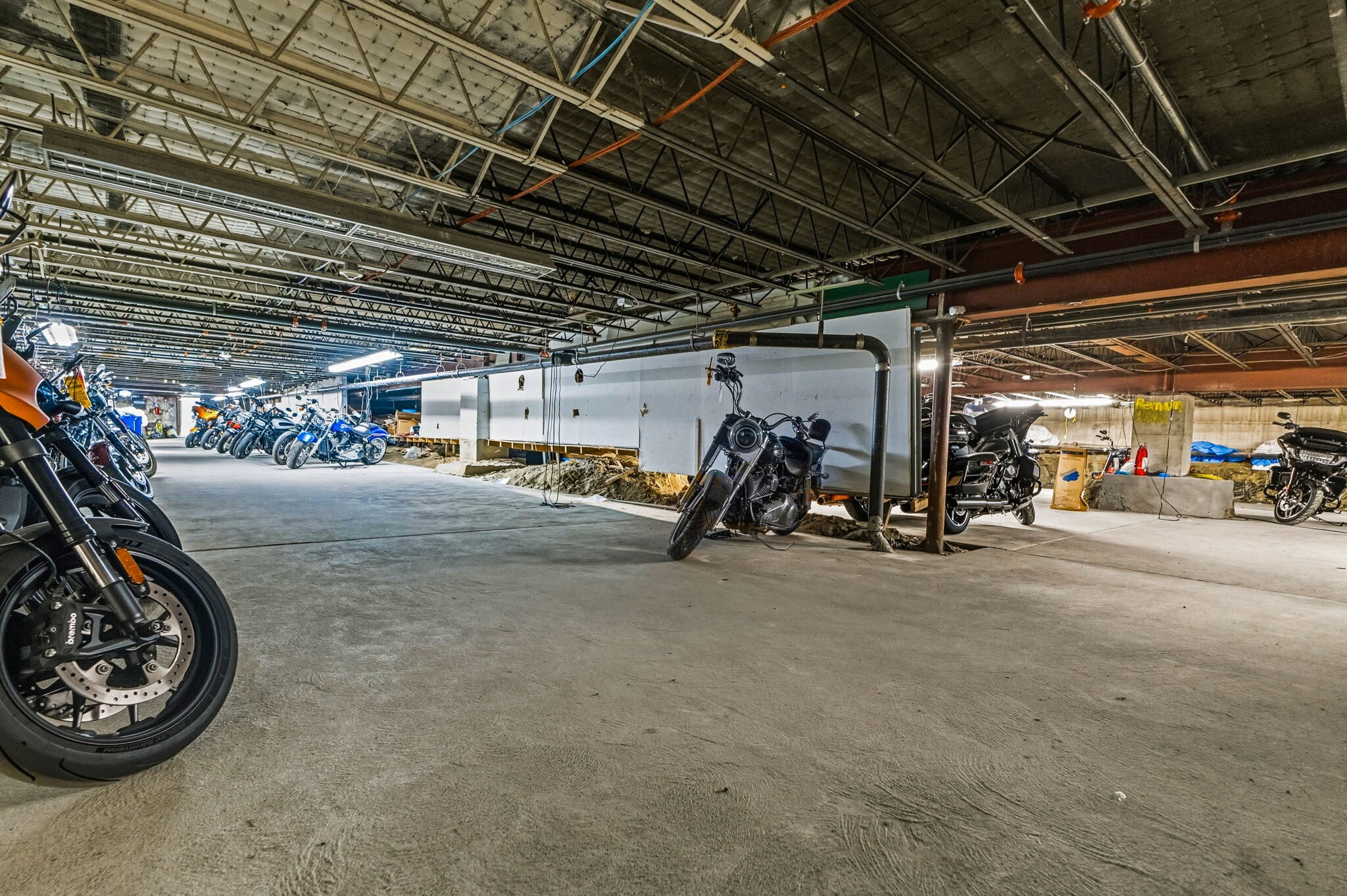 8 Industrial Ln, New Rochelle, NY for sale Interior Photo- Image 1 of 3