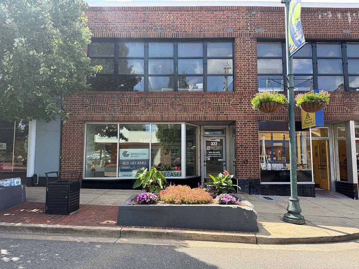 316 E Main St, Johnson City, TN à louer Photo intérieure- Image 1 de 6