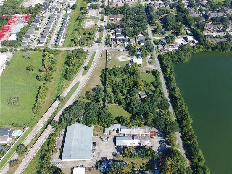 Easthaven Portfolio portefeuille de 4 propriétés à vendre sur LoopNet.ca - Photo du bâtiment - Image 2 de 4