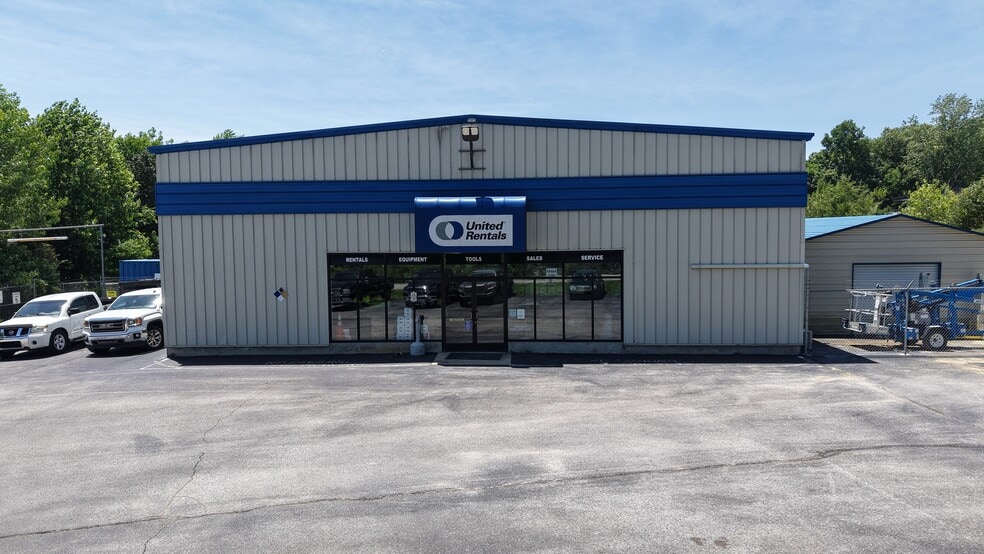 1830 Foreman Dr, Cookeville, TN for sale - Building Photo - Image 2 of 12