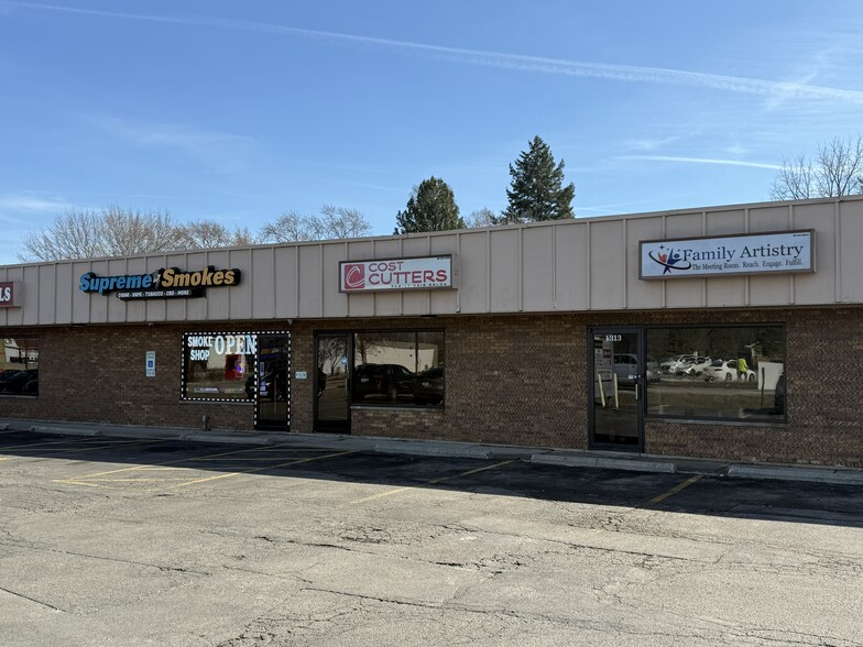 1301-1315 21st St, Zion, IL for lease - Building Photo - Image 1 of 10