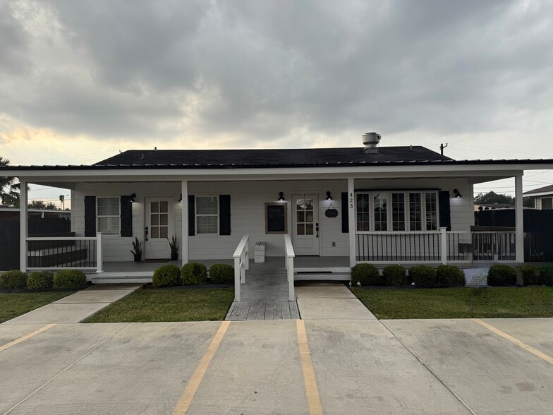 423 N Main St, Donna, TX for sale - Building Photo - Image 2 of 4
