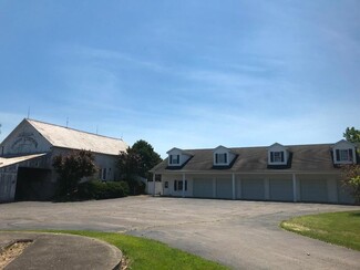 More details for 612 N Center St, Lagrange, OH - Office, Flex for Lease