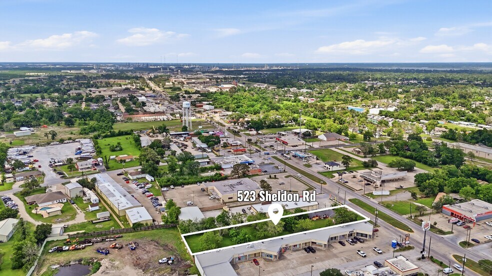 523 Sheldon Rd, Channelview, TX à vendre - Photo du bâtiment - Image 3 de 5