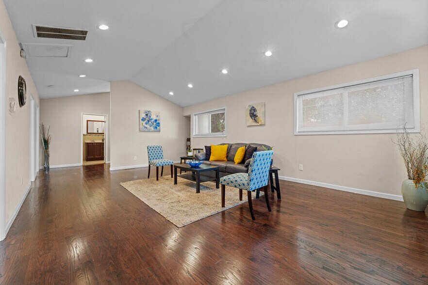 250 Meridian Ave, San Jose, CA à vendre - Photo du bâtiment - Image 3 de 17