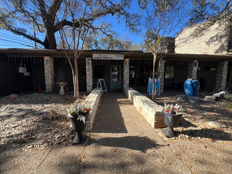 3930 Bee Caves Rd, Austin, TX à louer - Photo du bâtiment - Image 3 de 8