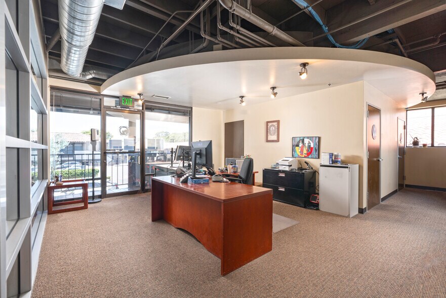 4141 State St, Santa Barbara, CA à louer - Photo intérieure - Image 3 de 9