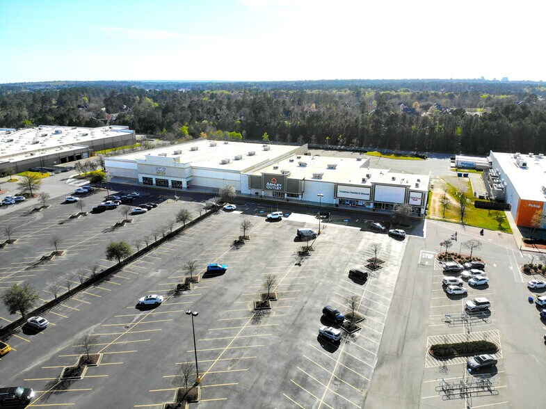 5420 Forest Dr, Columbia, SC à louer - Photo du bâtiment - Image 3 de 18