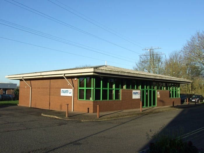 5 Fairfield Ct, Coventry for lease - Building Photo - Image 2 of 9