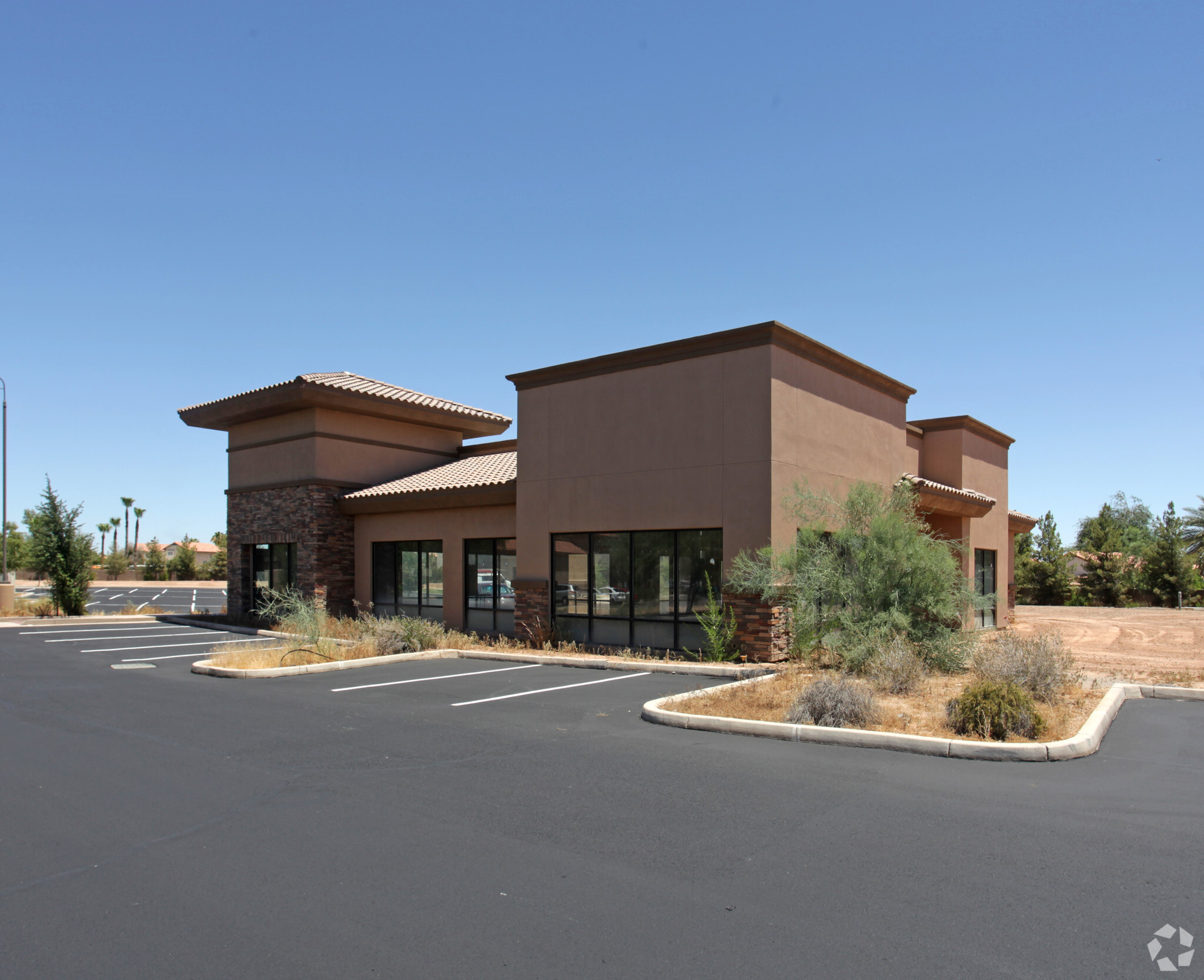 5949 W Chandler Blvd, Chandler, AZ for sale Primary Photo- Image 1 of 1