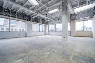 324 S State St, Salt Lake City, UT for lease Interior Photo- Image 1 of 1