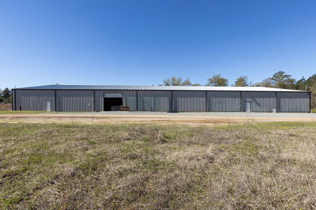 368 Nike Rd, Jeffersonville, GA for lease Building Photo- Image 1 of 23