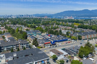 2800 E 1st Ave, Vancouver, BC - Aérien  Vue de la carte