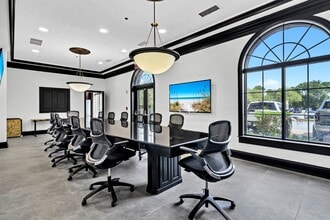 4460 Legendary Dr, Destin, FL for lease Building Photo- Image 1 of 21