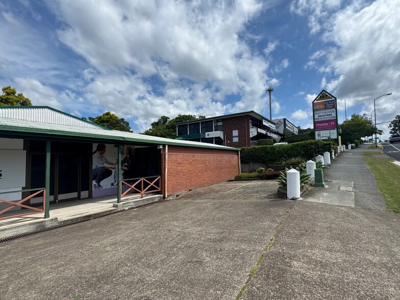 111 Dandenong Rd, Jamboree Heights à louer - Photo principale - Image 1 de 5
