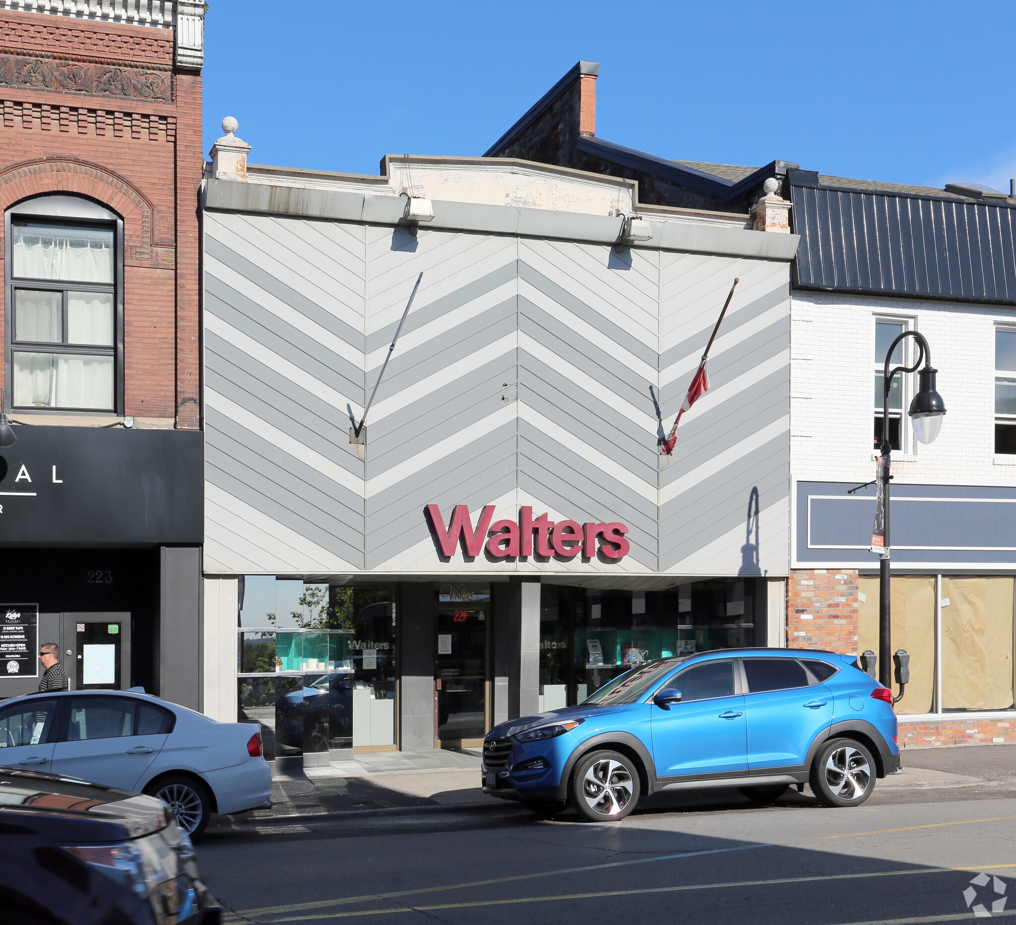 229 St Paul St E, St Catharines, ON à vendre Photo principale- Image 1 de 1