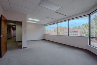 5307 Limestone Rd, Wilmington, DE for lease Interior Photo- Image 2 of 18