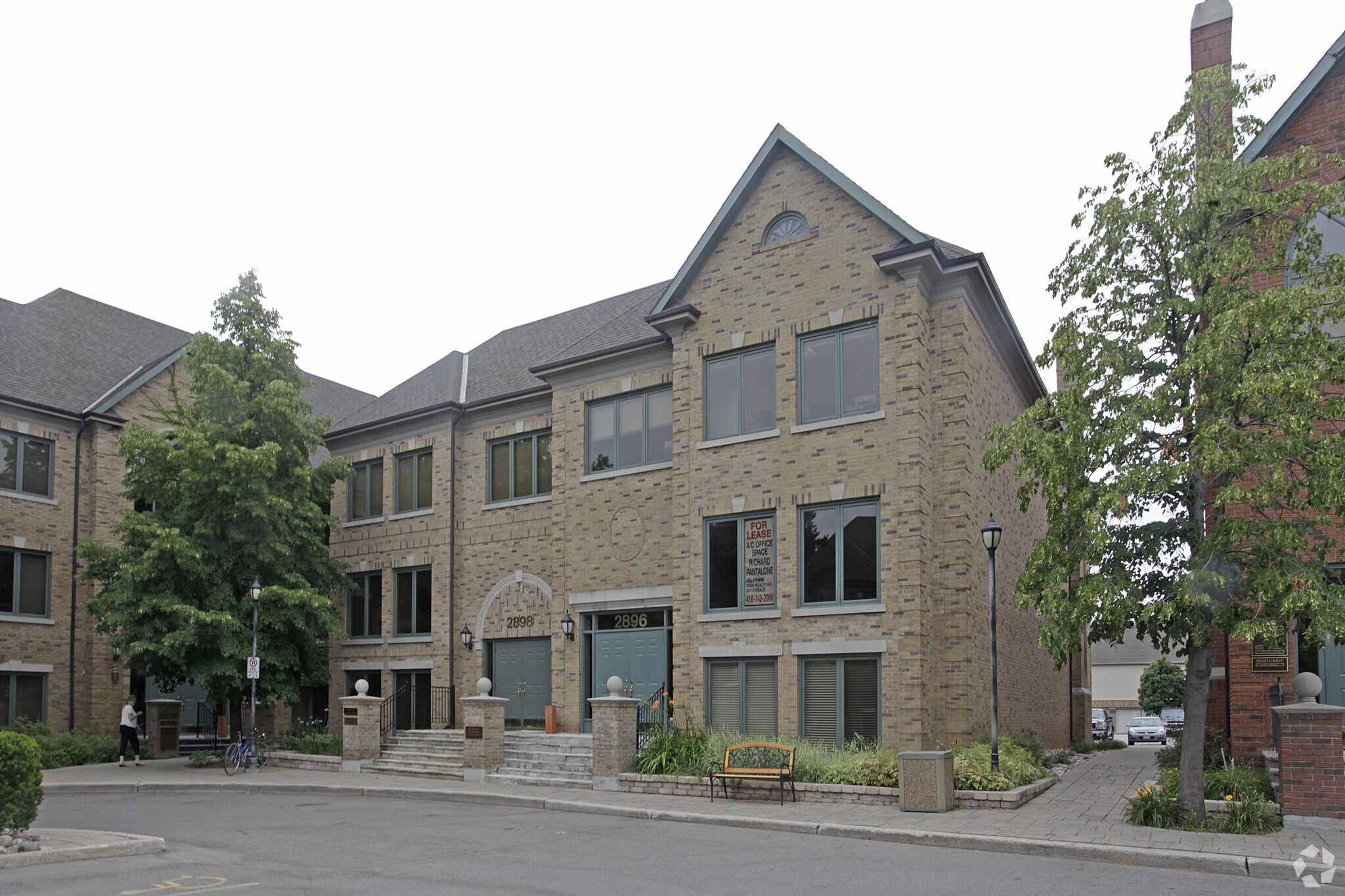 2898 S Sheridan Way, Oakville, ON à vendre Photo principale- Image 1 de 1