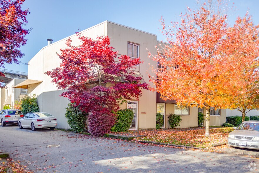 9059-9079 Shaughnessy St, Vancouver, BC à vendre - Photo du bâtiment - Image 2 de 8