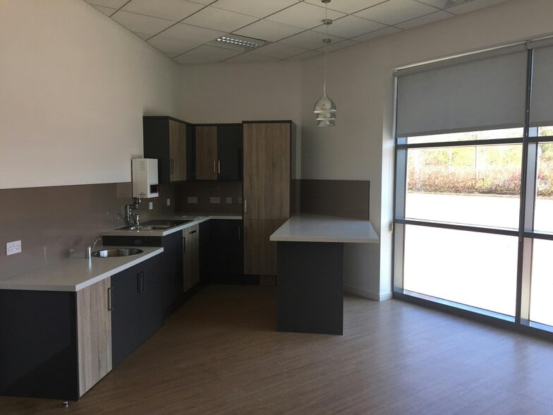 Cobalt 12a, Silver Fox Way, Newcastle Upon Tyne for lease - Building Photo - Image 3 of 17