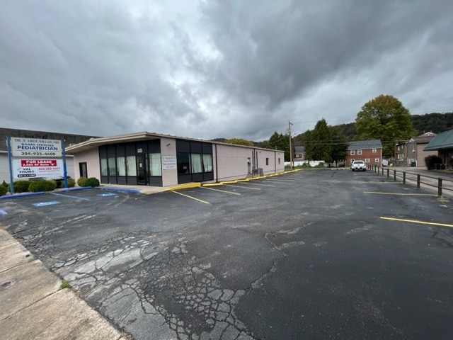 5314 MacCorkle Ave, Charleston, WV for lease Building Photo- Image 1 of 16