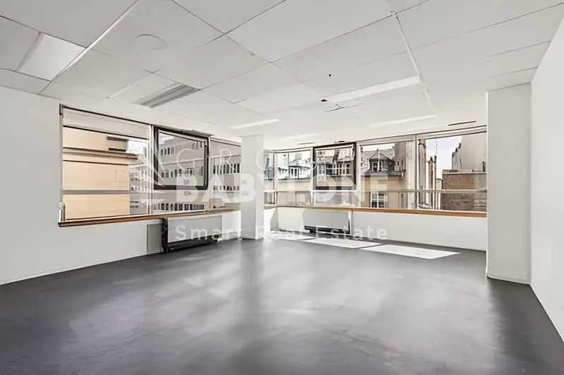 Bureau dans Paris à vendre Photo intérieure- Image 1 de 15